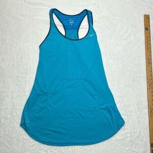 Nike women’s tank top blue XL stripes front pocket sleeveless athletic workout